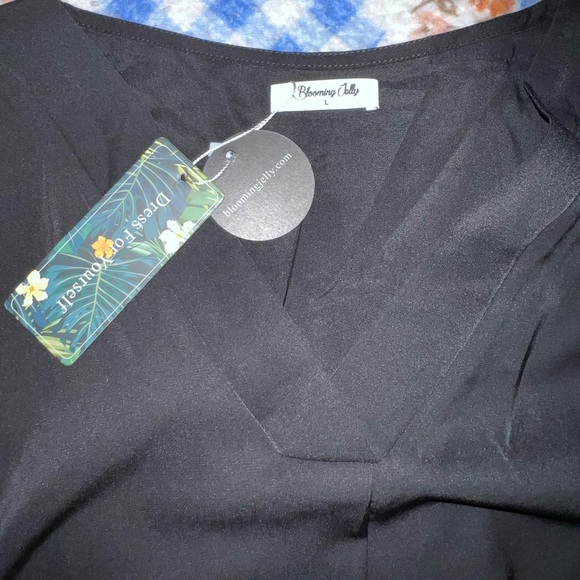 Blouse - Picture 2 of 4